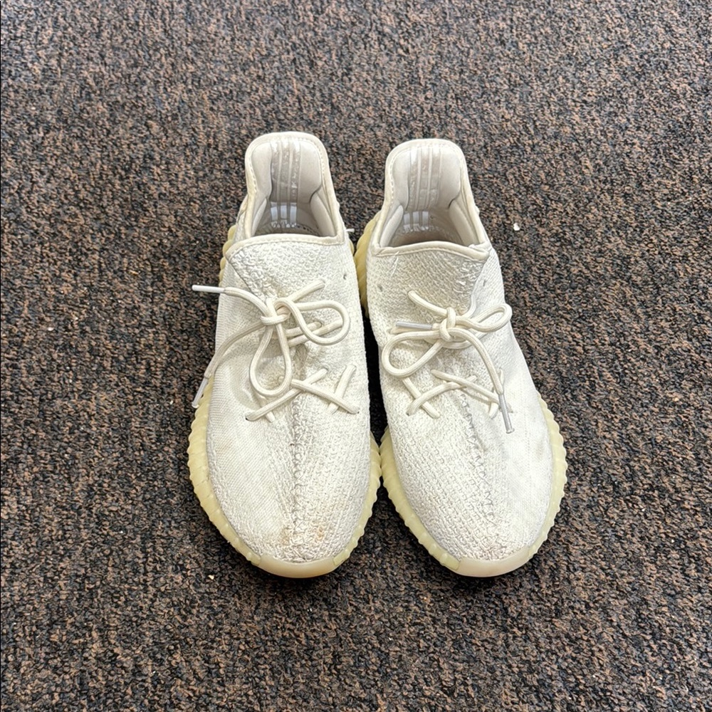 Yeezy 350 cream